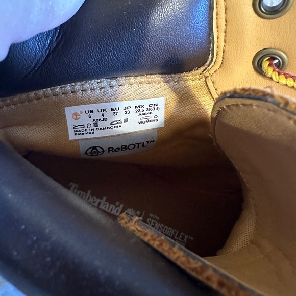 Timberland Boots - Picture 5 of 6